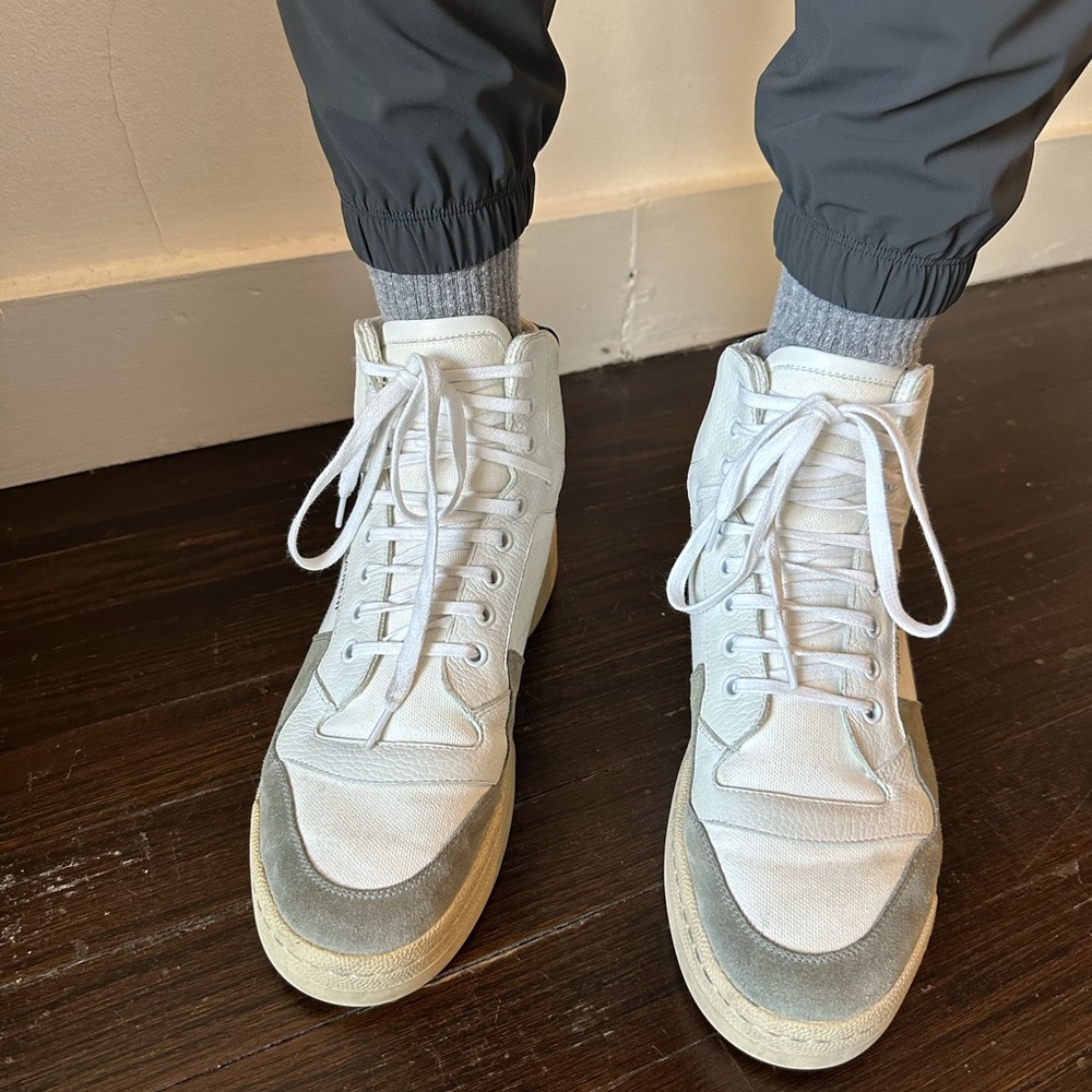 Saint Laurent SL-24 Lowtop Sneakers - Picture 4 of 7